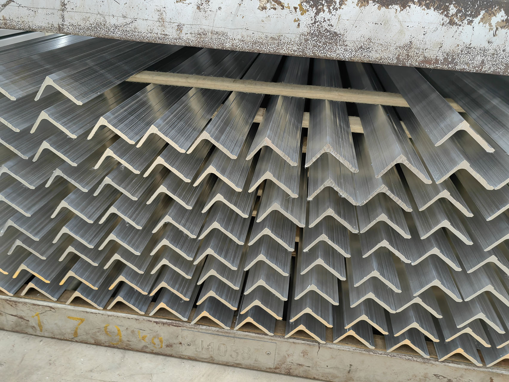 Aluminium Alloy 6061-T6 Aluminium Profile (4)